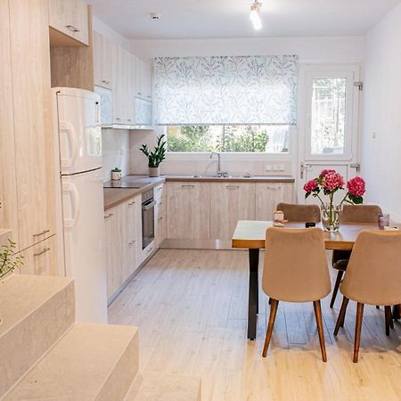 Anastasia'S Apartment Янина Екстериор снимка